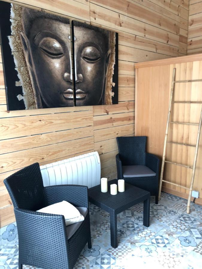L'Hostellerie De Sevremont Saint-Michel-Mont-Mercure Екстериор снимка