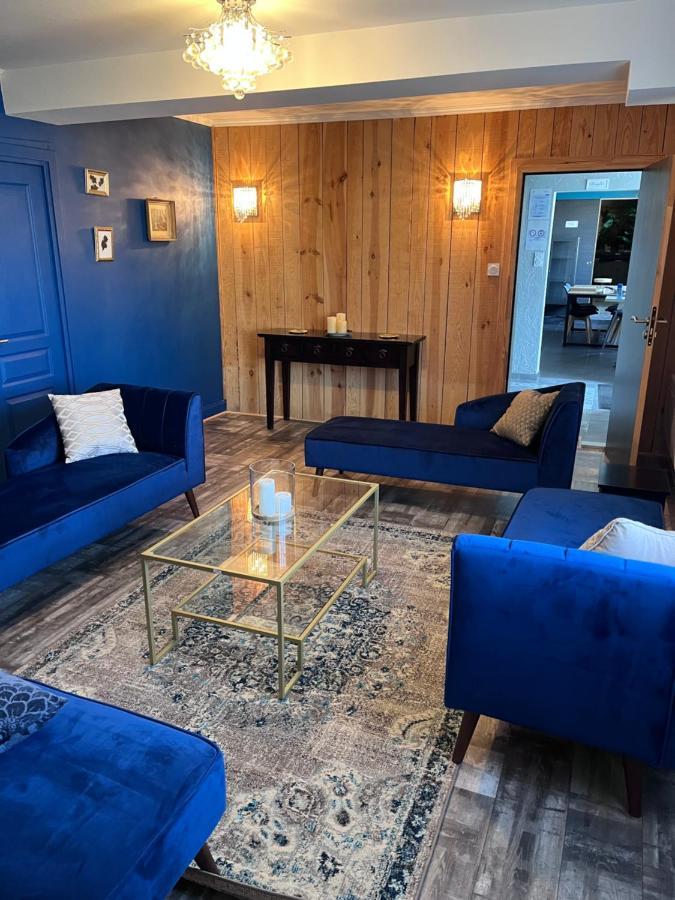 L'Hostellerie De Sevremont Saint-Michel-Mont-Mercure Екстериор снимка
