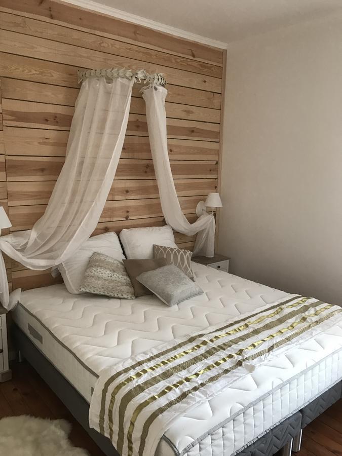 L'Hostellerie De Sevremont Saint-Michel-Mont-Mercure Екстериор снимка