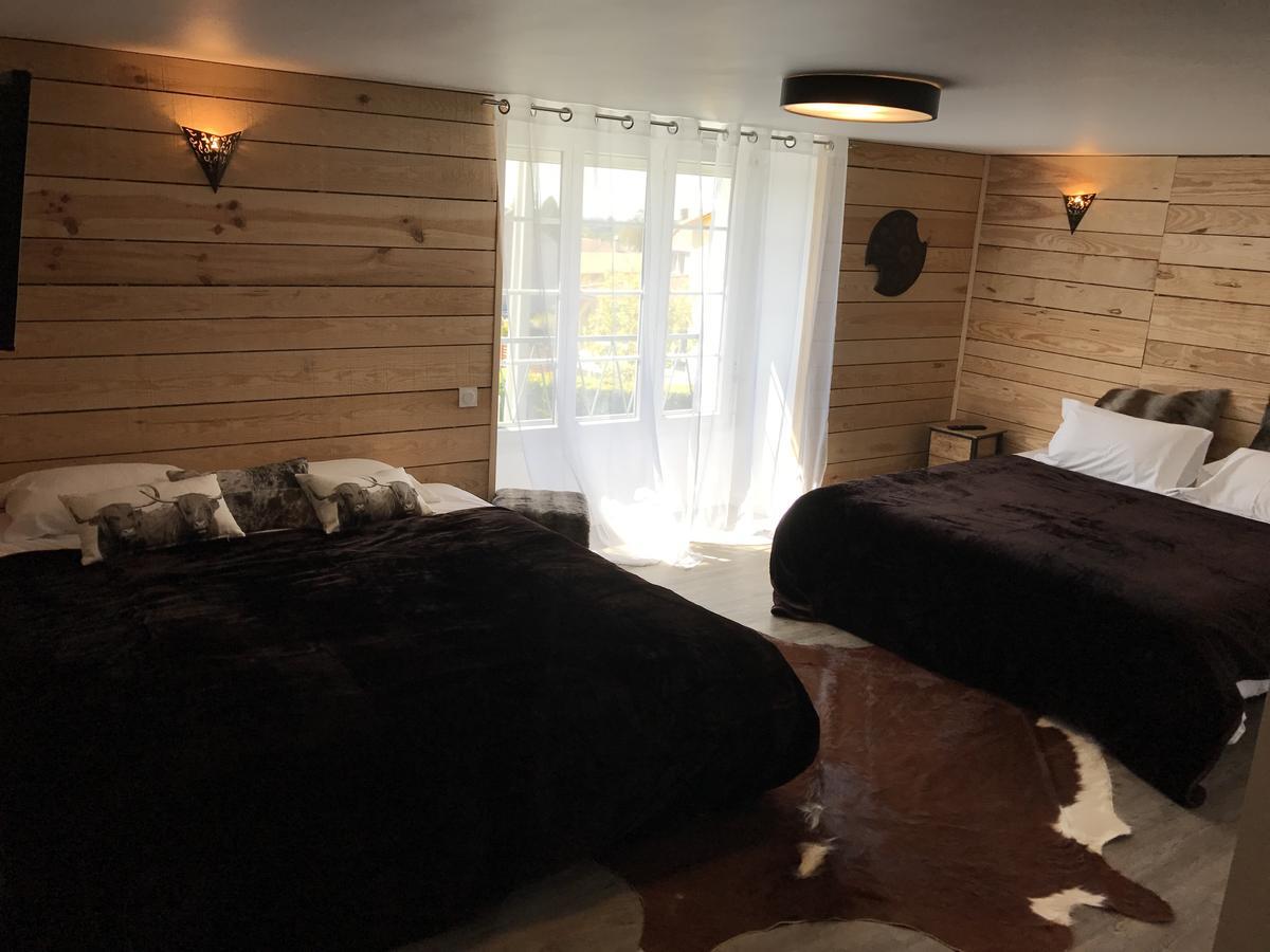 L'Hostellerie De Sevremont Saint-Michel-Mont-Mercure Екстериор снимка