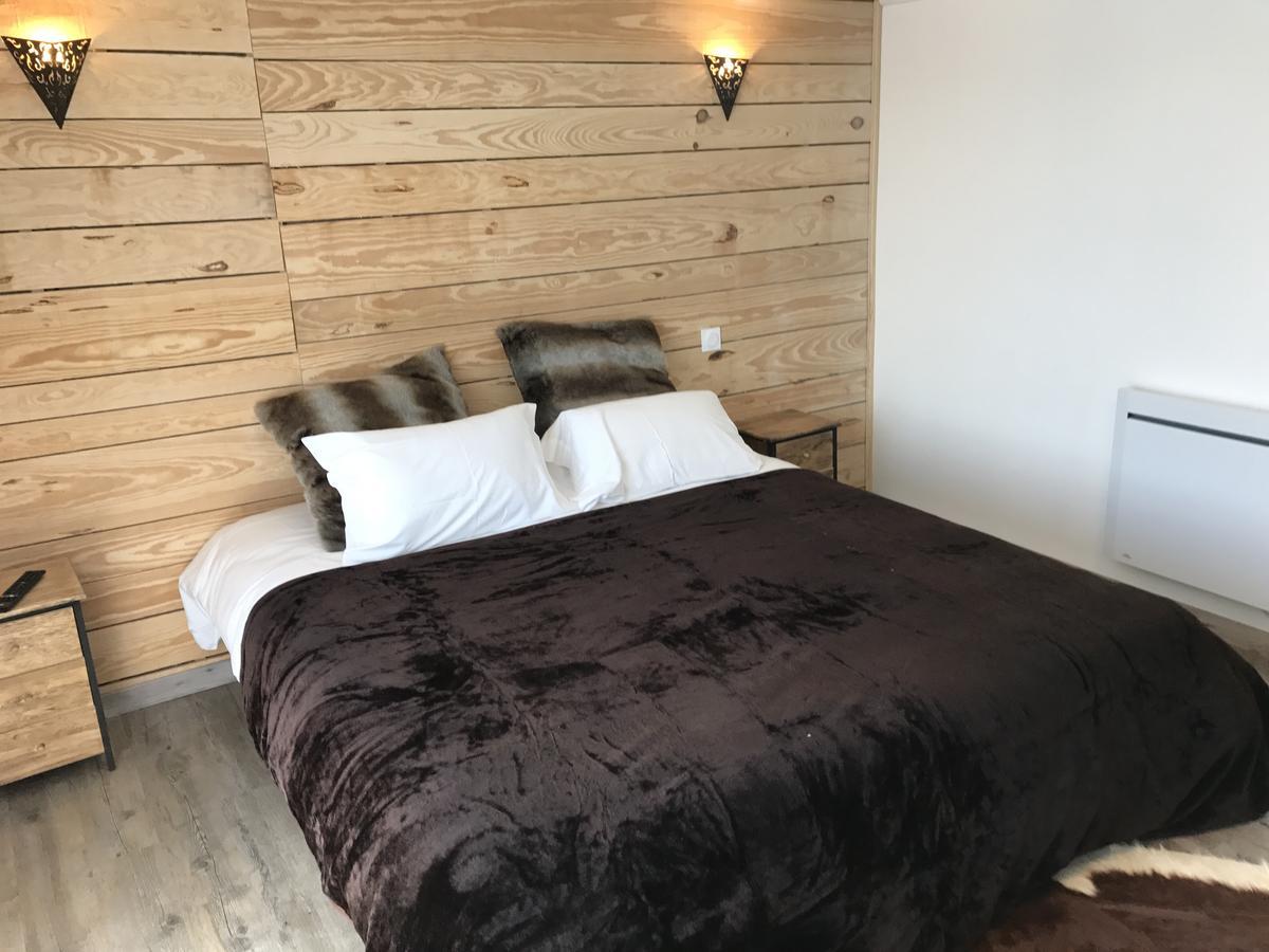 L'Hostellerie De Sevremont Saint-Michel-Mont-Mercure Екстериор снимка